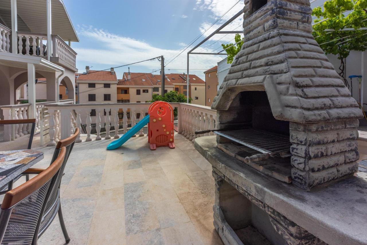 Apartments Mirela Crikvenica Exterior photo