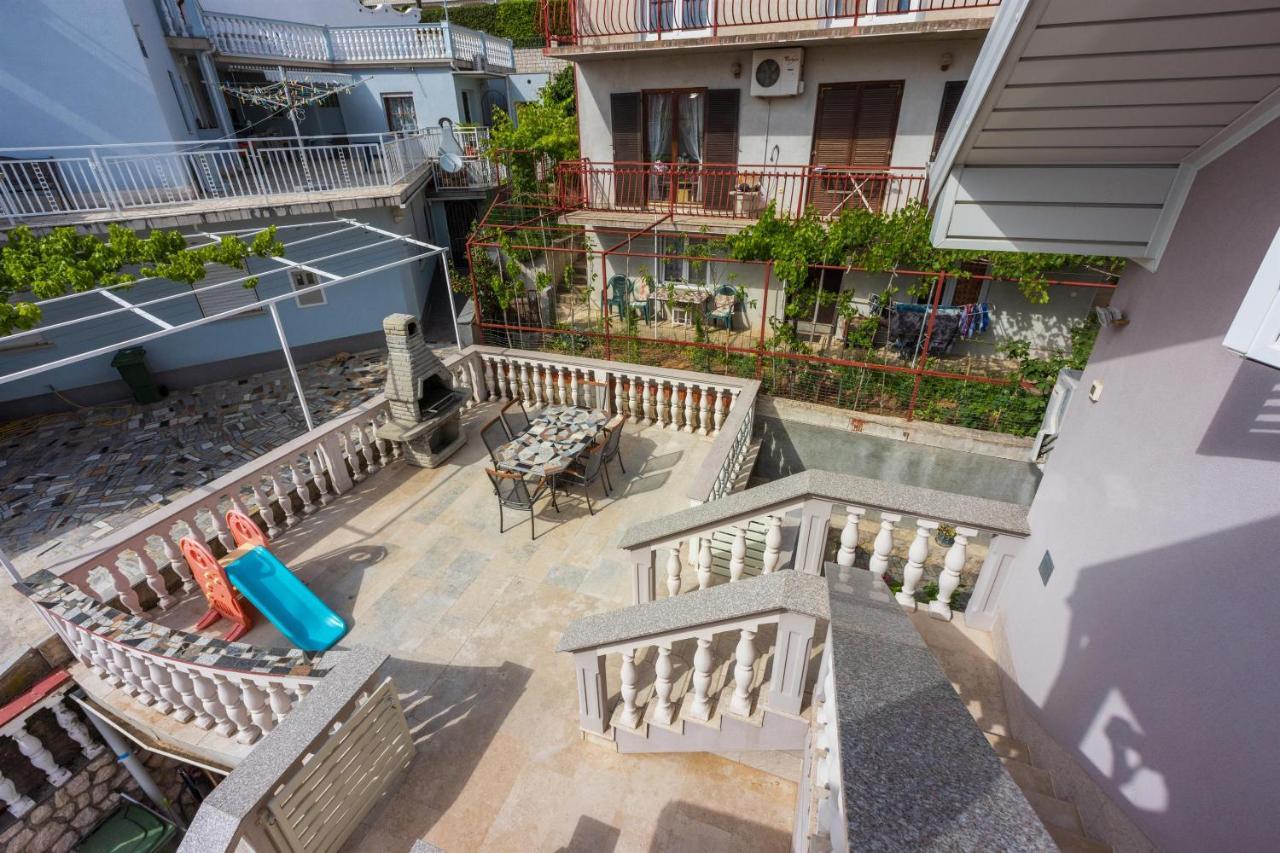 Apartments Mirela Crikvenica Exterior photo