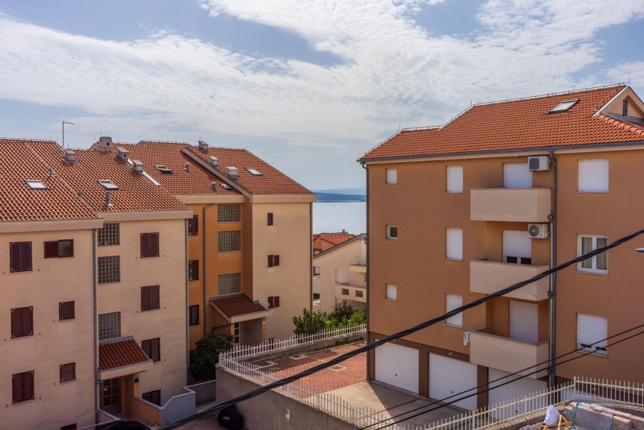 Apartments Mirela Crikvenica Exterior photo